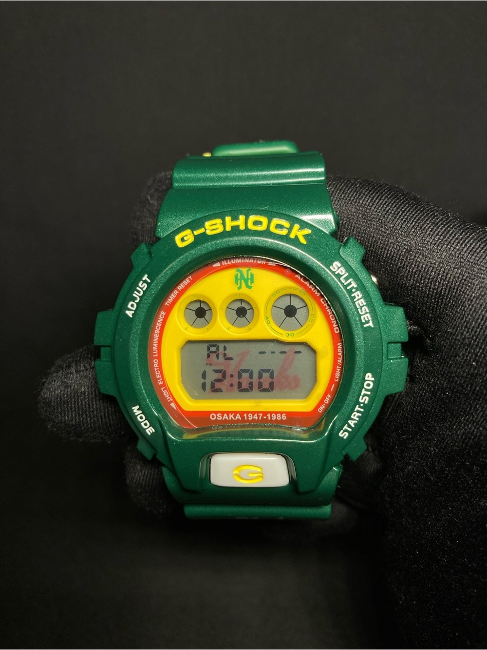 Custom G Shock green hawks Model DW6900